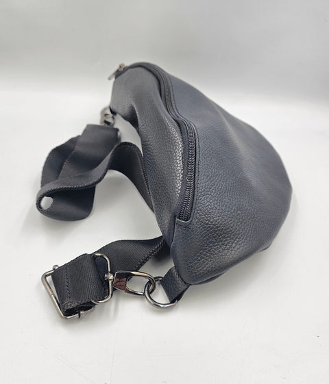 Black leather waist bag - Unisex leather fanny pack