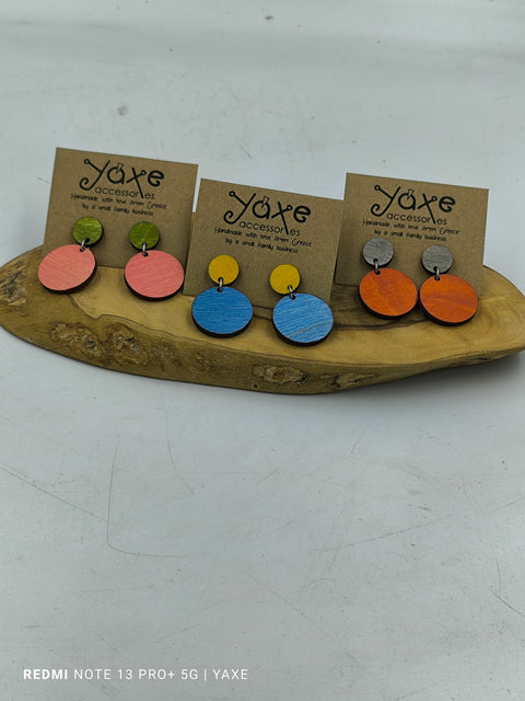 Double circles earrings of real oak wood