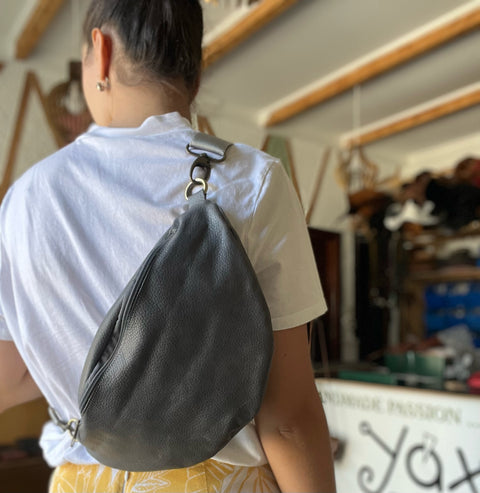 Grey leather waist bag - Unisex leather fanny pack